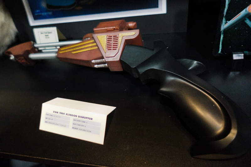 Illustration for article titled Robot George Washington, Dirty Schwarzeneggers and KHAAAAAAN: Toy Fair 2013, Day 2